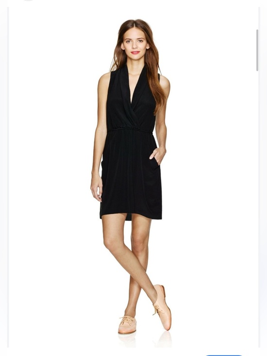 Wilfred Dresses & Skirts - Aritzia Wilfred Sabine Dress Black Cowl Neck Tie Waist Pocket Dress XS